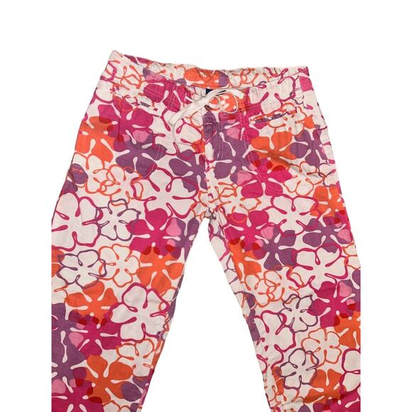 OP OCEAN PACIFIC. BRIGHT COLORS. FLOWERS. CAPRIS. BEACHWEAR. SURF. SKATE. Size 9 - Picture 3 of 10